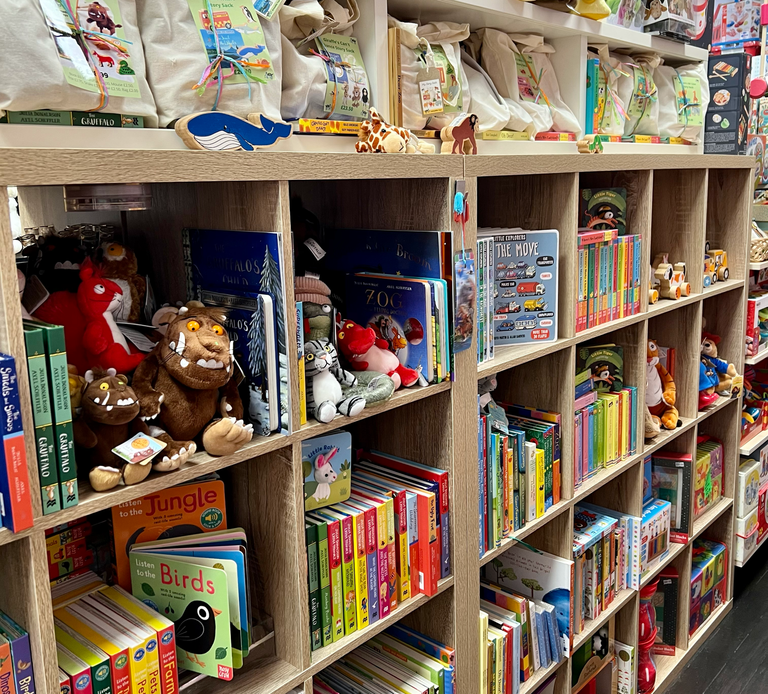 Educational books and toys online